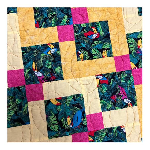 Hanmade Quilted Throw Tucan Bird Quilt Blanket 36" x 48" Tropical Forest - Picture 16 of 16